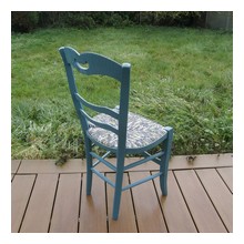 Corantine - Chaise ancienne relockée en paille enrobée de tissu - Ton bleu